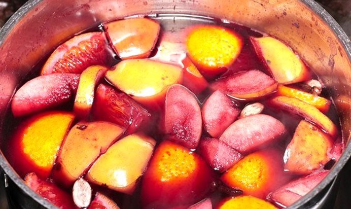 Рождественский пунш с яблоками, элем и хересом