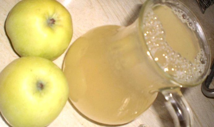 Яблочно-ванильный компот