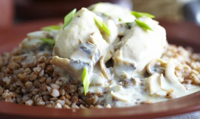 Гречка с курицей и грибами