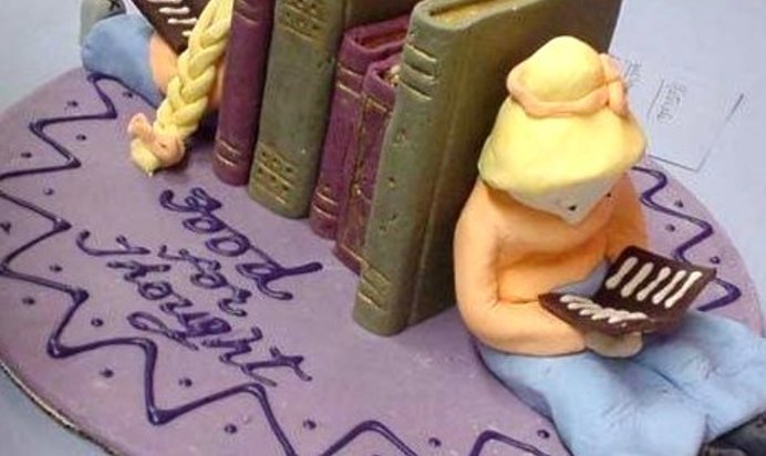 Бисквитный торт-книжка