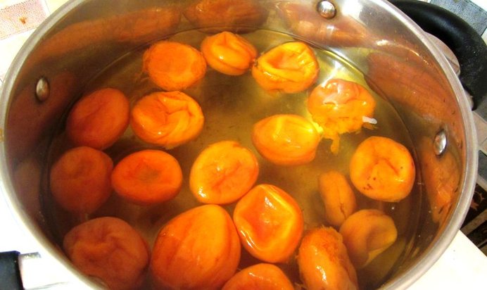 Компот из сушеных фруктов