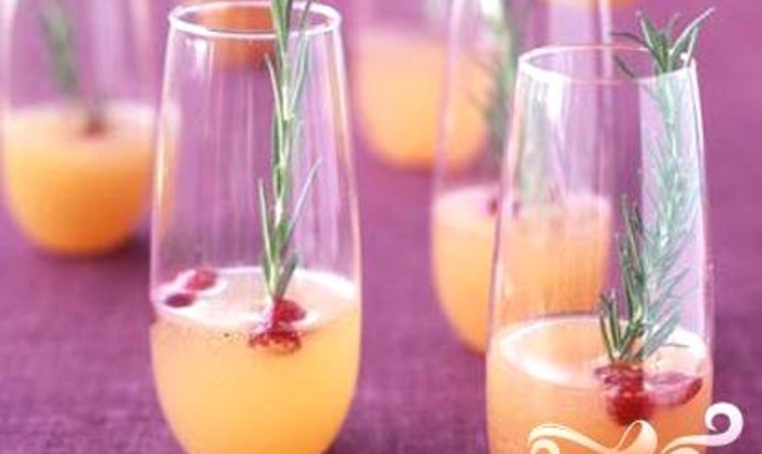 Грушевый коктейль и клюквой