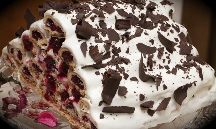 Торт «Монастырская изба»