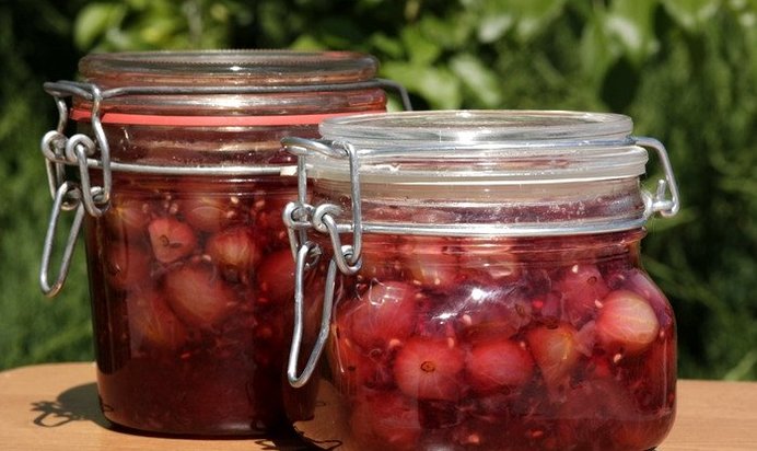 Крыжовник в сиропе