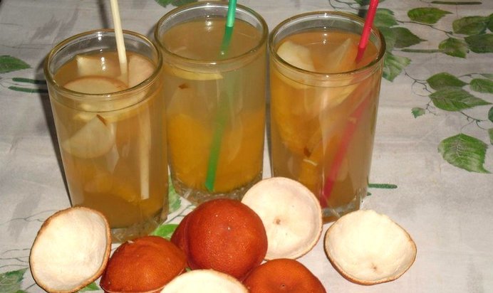 Компот с апельсином и яблоками