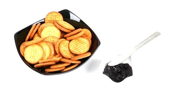 Сахарные крекеры с имбирными цукатами