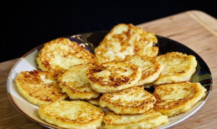 Пышные сырники из творога