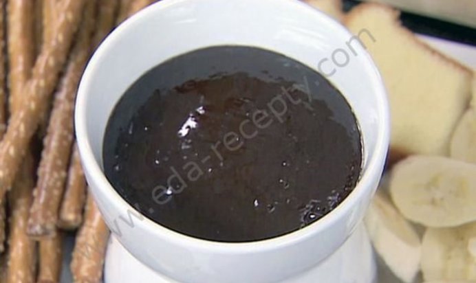 Шоколадно-апельсиновое фондю