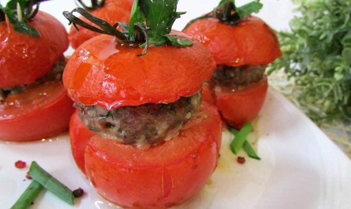 Гамбургер в помидорке