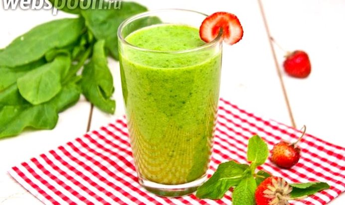 Зелёный коктейль со шпинатом и ананасом