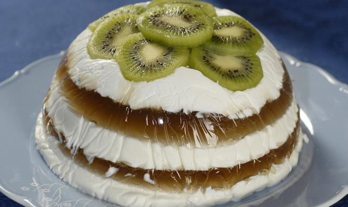 Пасха с киви и виноградным желе