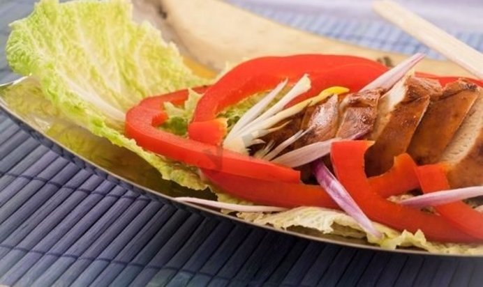 Салат Китайская лодка от Рэйчел Рэй