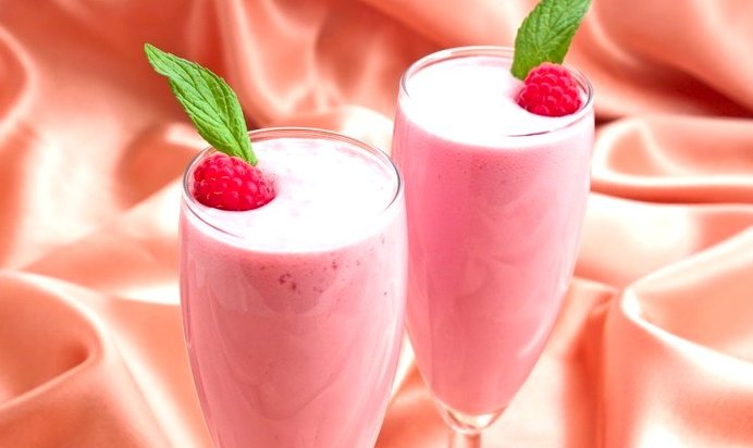 Малиновый коктейль