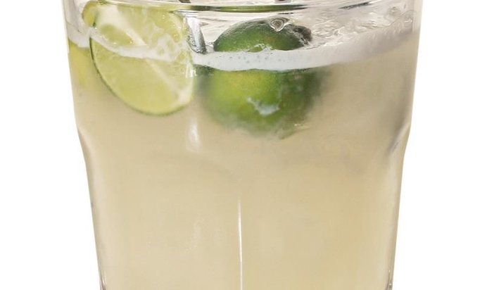 Коктейль Pisco Sour