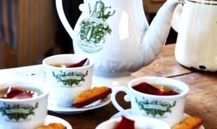 Праздничный горячий пунш в колониальном стиле