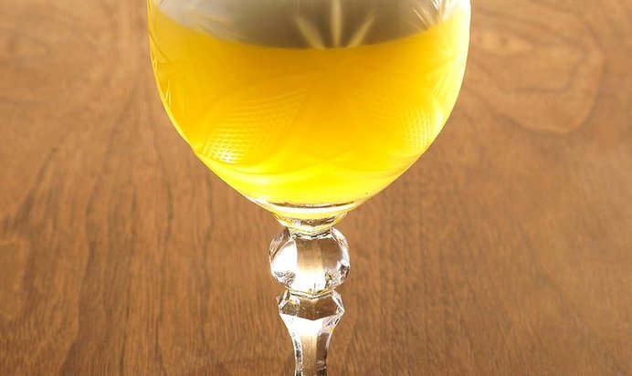 Коктейль «Пайнэппл-раунд» (Pineapple Round)