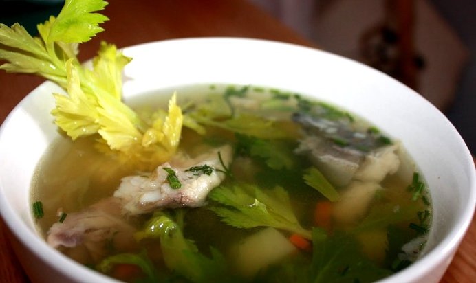 Уха в мультиварке