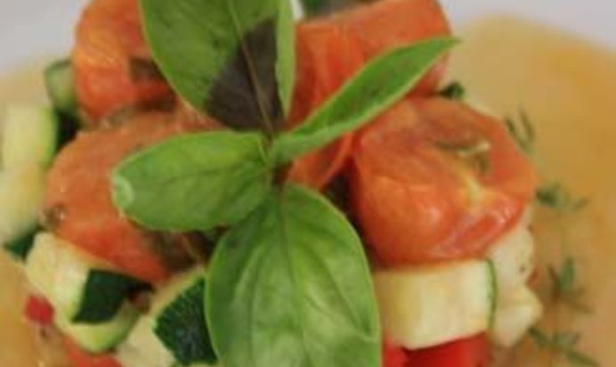 Летний рататуй с апельсиновым соусом