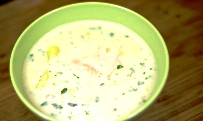 Уха из красной рыбы со сливками