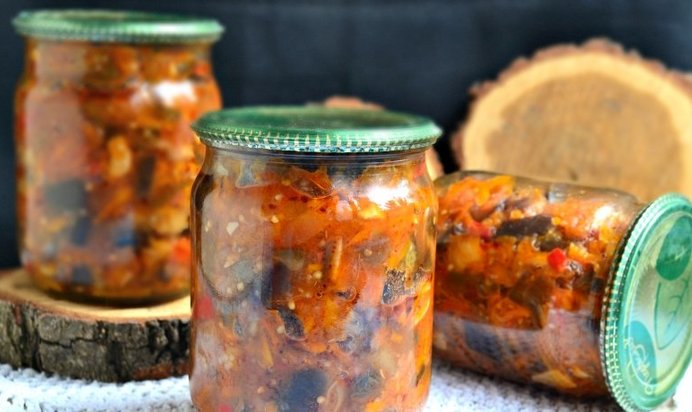 Овощное рагу с баклажанами на зиму в мультиварке