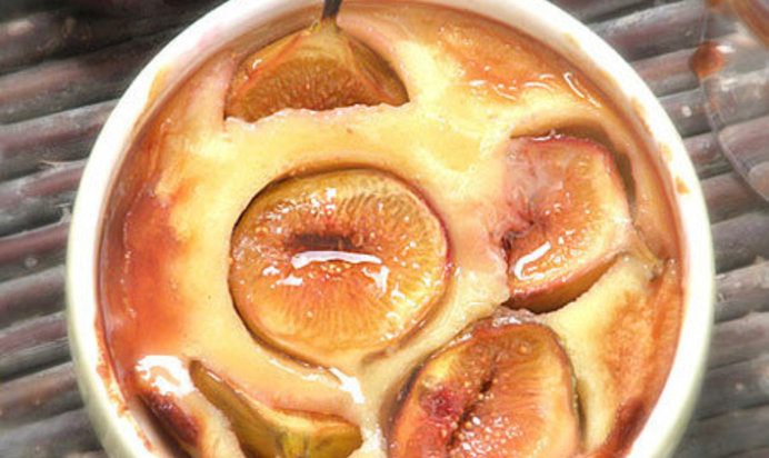 Клафути с инжиром в винном сиропе