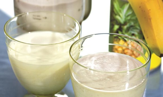 Густой банановый коктейль