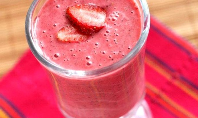 Коктейль клубника со сливками