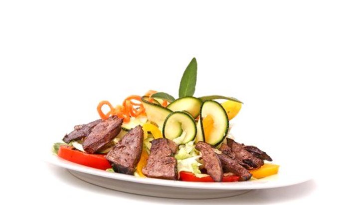 Салат с печенью