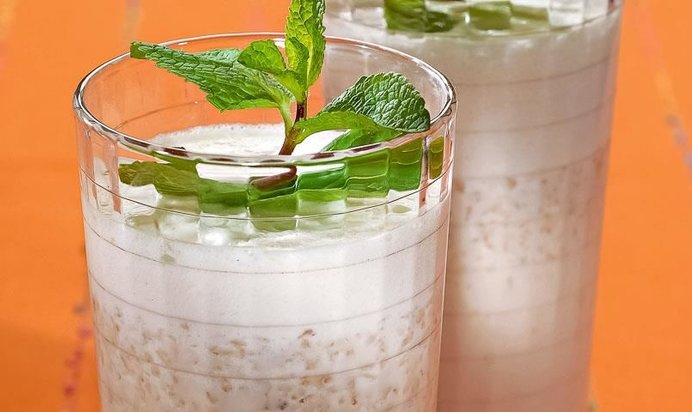 Банановый коктейль с медом