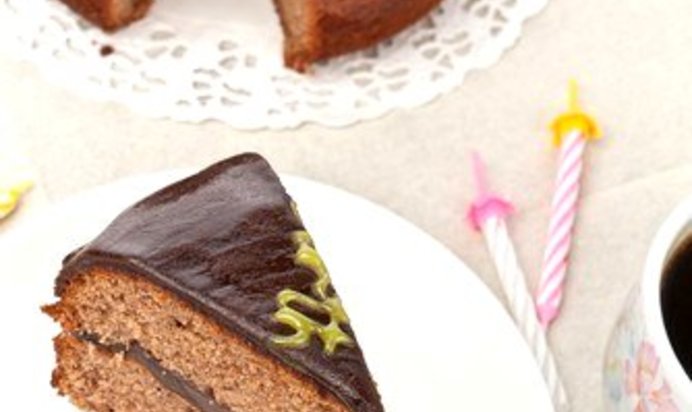 Торт из ржаных сухарей с шоколадным кремом