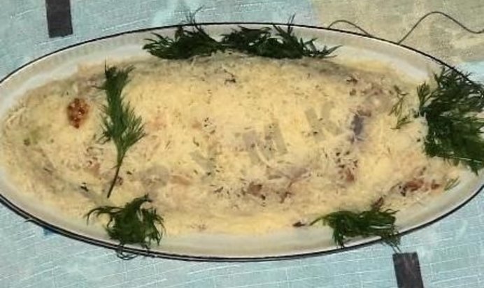 Норвежский салат с яблоками и сыром