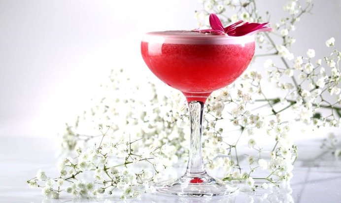 Коктейль «Кловер-клаб»