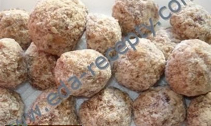 Бобово-кокосовые фрикадельки в пальмовом сиропе по-тайски