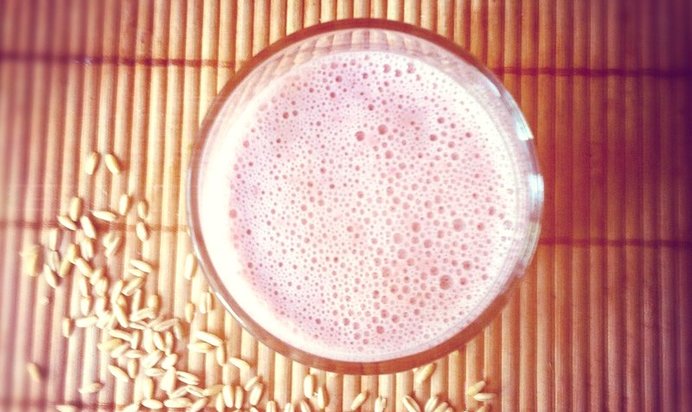 Молоко из овсяной крупы и овса