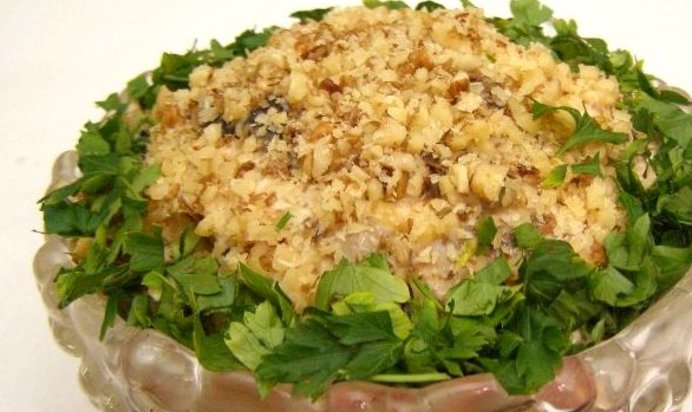 Царский салат с курицей