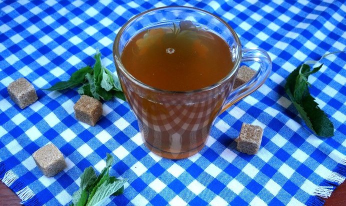 Компот из сухофруктов и клюквы