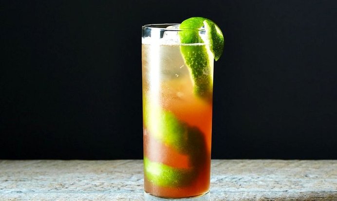 Коктейль Сингапур слинг