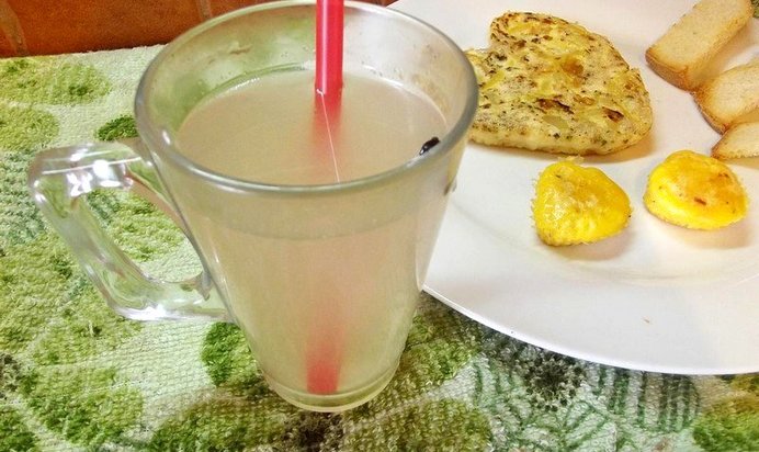 Пряный имбирный компот