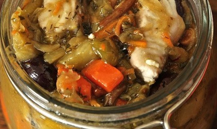 Рыбная солянка