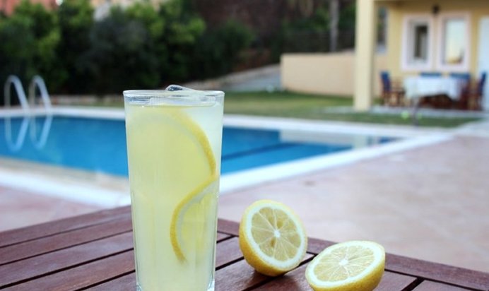 Домашний лимонад из лимонов