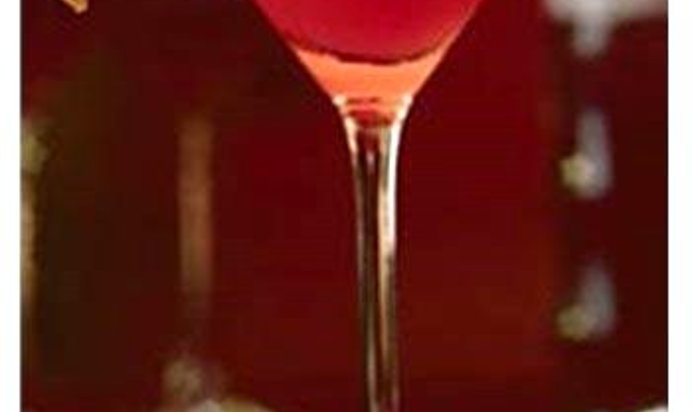 Коктейль «Адонис» (Adonis)