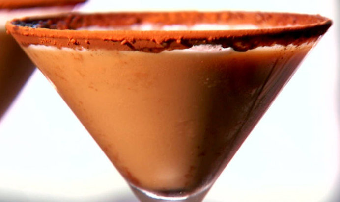 Коктейль с апельсином и шоколадом