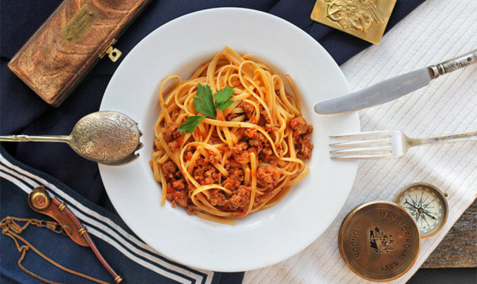 Болоньезе «по-флотски»