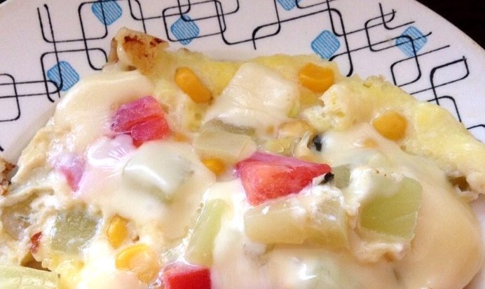 Яичница с овощами