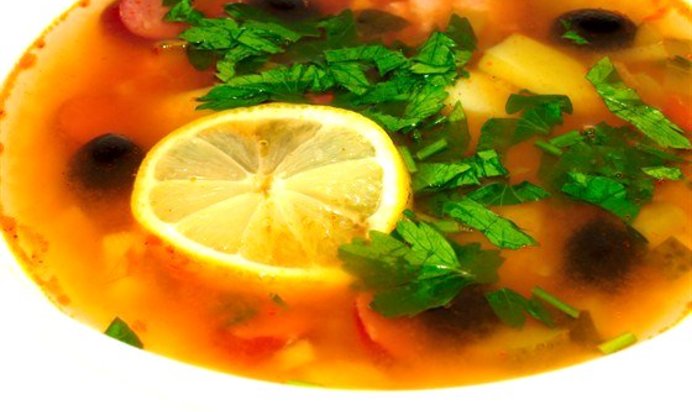 Солянка мясная