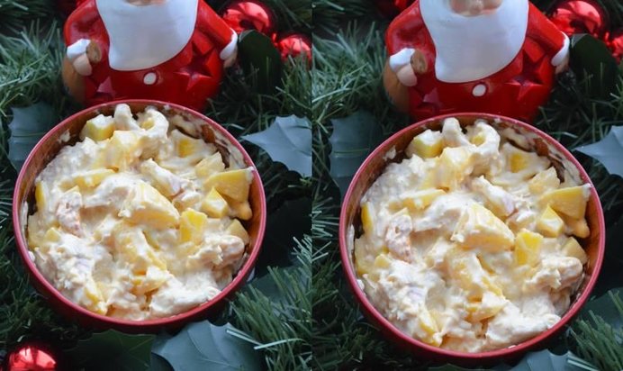 Салат с орехами кешью, курицей и манго