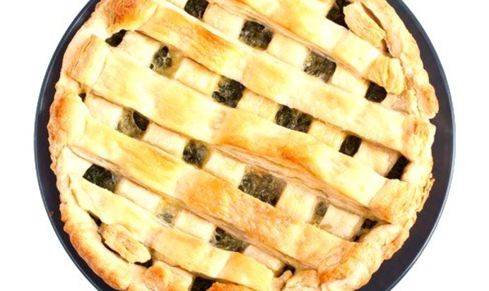 Пирог со свекольной ботвой