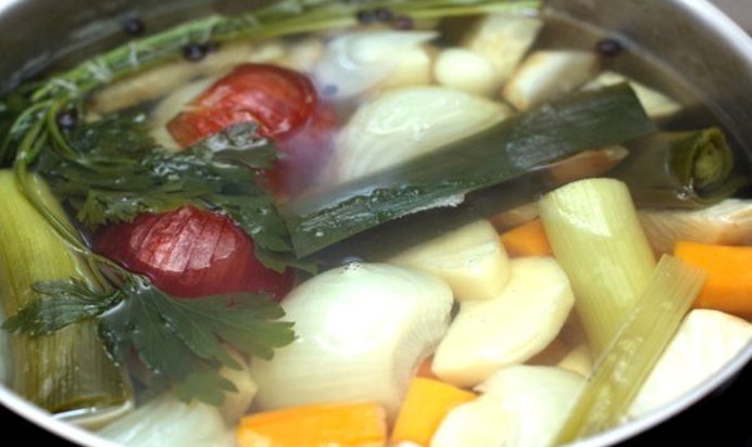 Бульон из кореньев