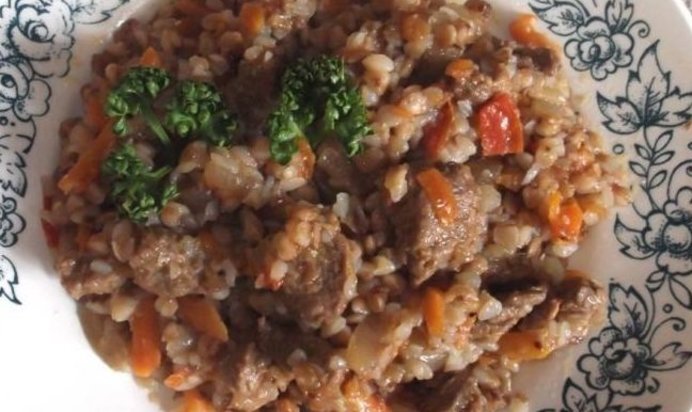 Каша гречневая с мясом