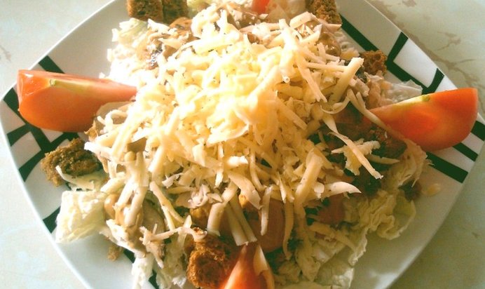 Салат «Цезарь» с курицей на гриле